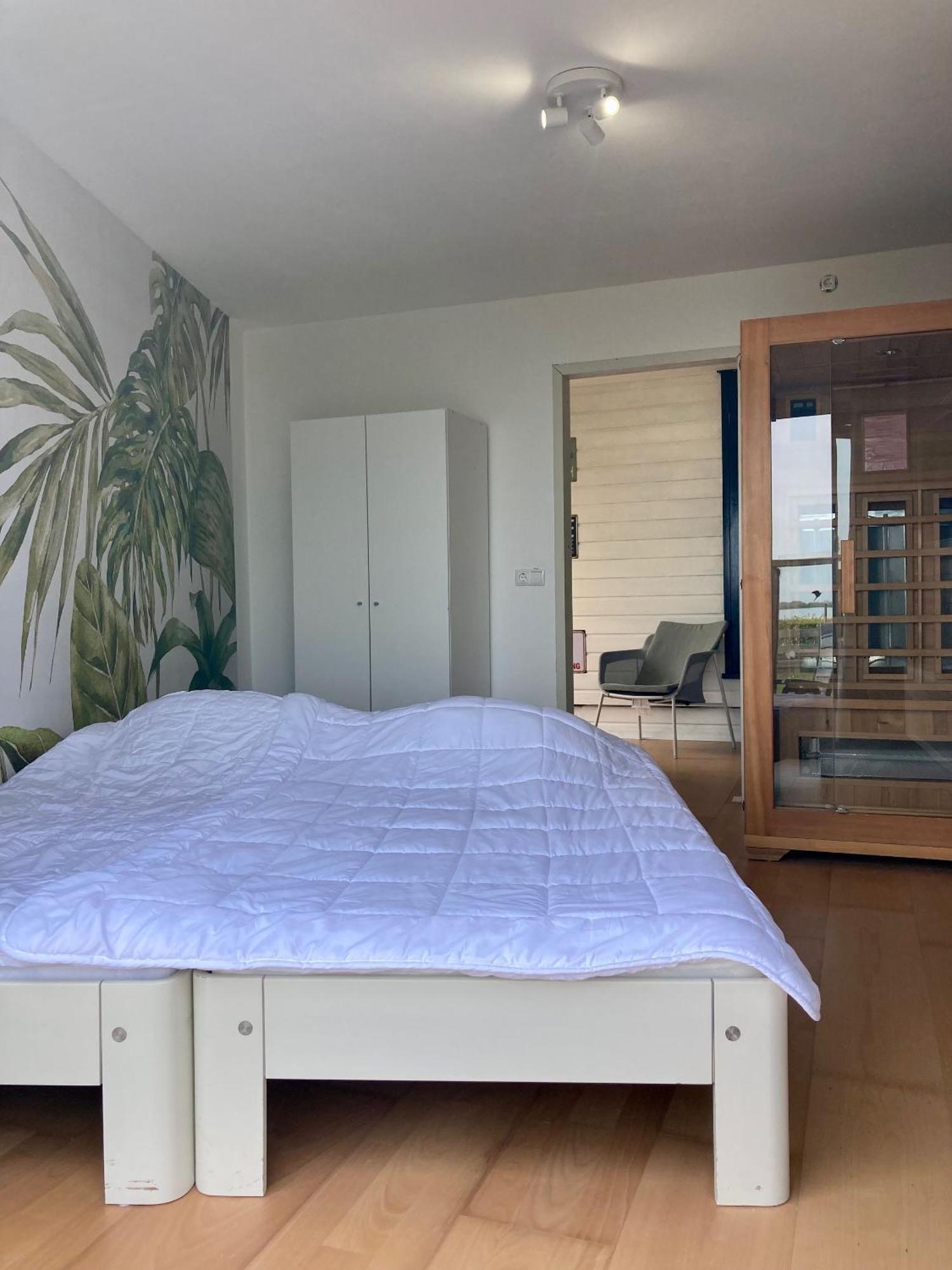 Lakeview 6 Pers Holiday Home Aurora With Fenced Garden, Whirlpool And Sauna Anjum Ngoại thất bức ảnh