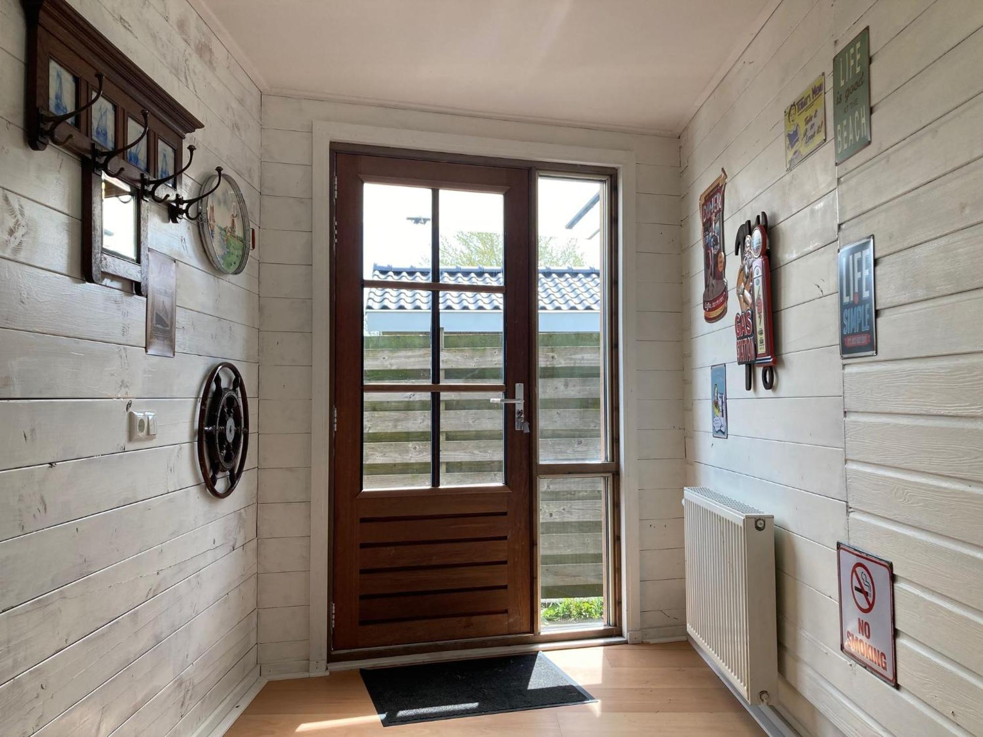 Lakeview 6 Pers Holiday Home Aurora With Fenced Garden, Whirlpool And Sauna Anjum Ngoại thất bức ảnh